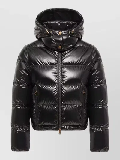 Moncler Short Down Jacket Hood And Pockets In Black