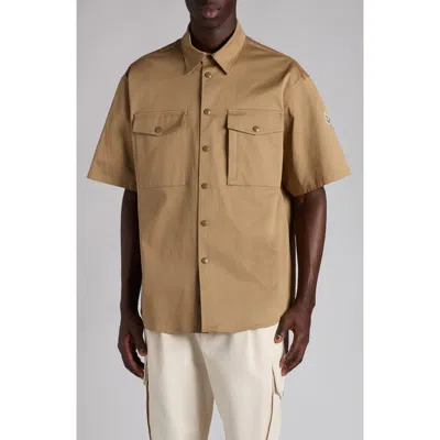 Moncler Short Sleeve Cotton Stretch Gabardine Utility Shirt In Brown