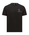 Moncler Chest Logo Print T-shirt In Black