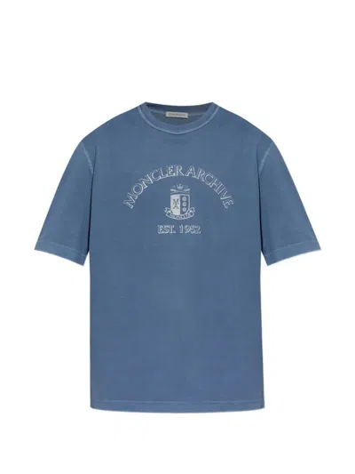 Moncler Logo Printed Crewneck T-shirt In Blue