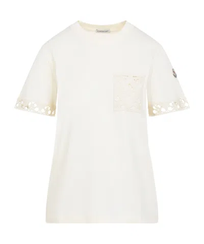 Moncler Short Sleeved Crewneck T-shirt In White