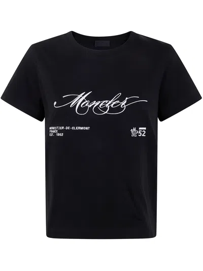 Moncler Short Sleeves T-shirt In Black