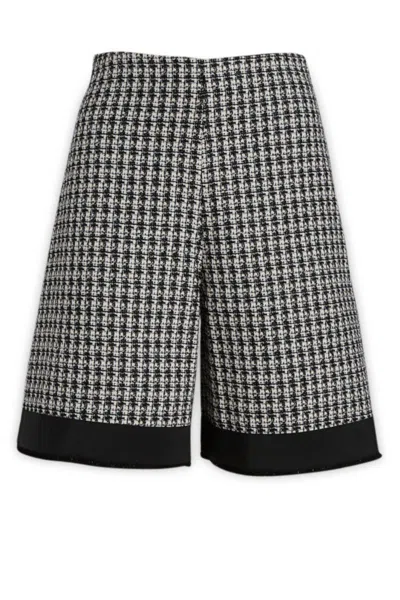 Moncler Shorts In F09
