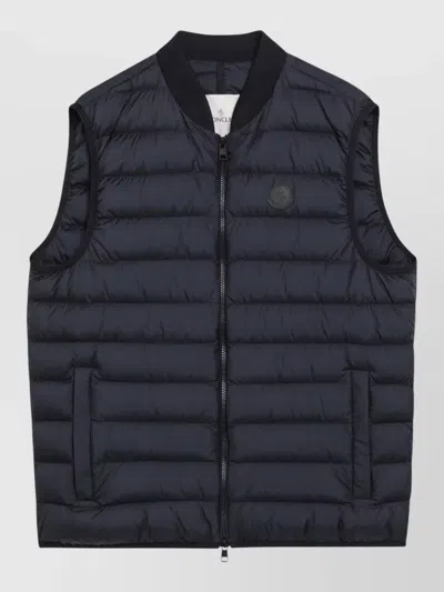 Moncler Sleeveless Lightweight Quilted Padded Jacket In Blue