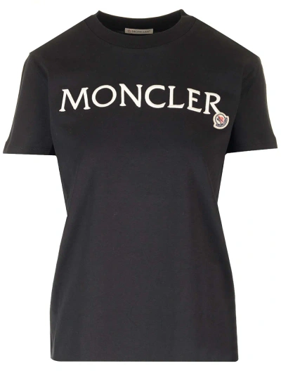 Moncler Slim Fit T-shirt In Black