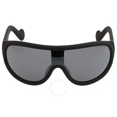 Moncler Smoke Mirror Shield Unisex Sunglasses Ml0047 02c 00 In Black