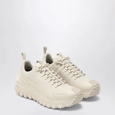 MONCLER MONCLER  SNEAKER TRAILGRIP GTX IN NUBUCK AND WHITE LEATHER