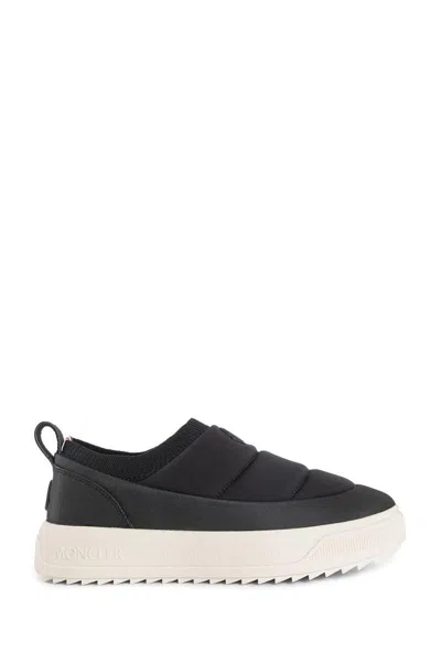 Moncler Sneakers In Black