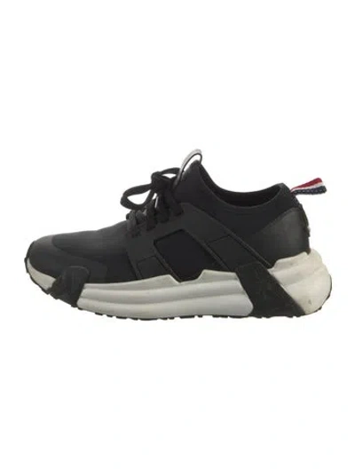 Pre-owned Moncler Sneakers In Black