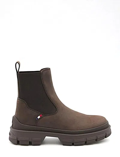 Moncler Sneakers In Brown