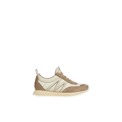 Moncler Sneakers Pacey En Daim In Beige