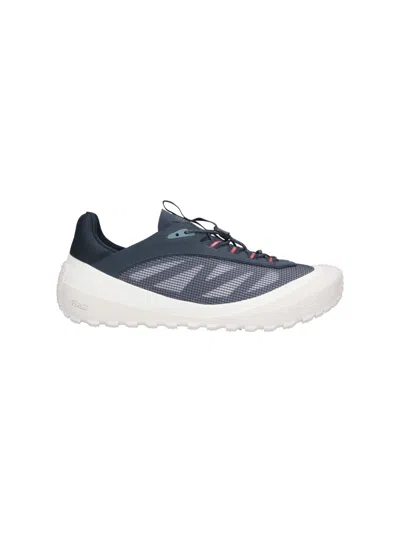 Moncler Sneakers "trailgrip Lp" In Blue