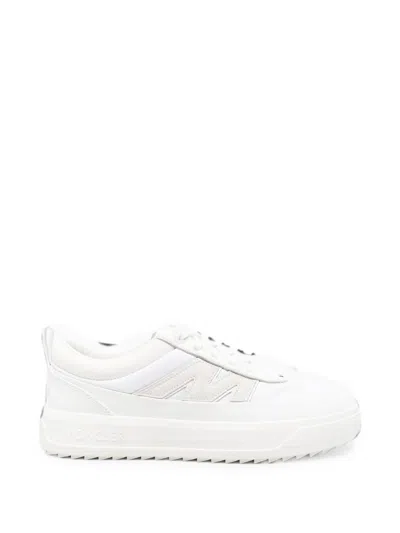 Moncler Sneakers With Ridged Sole And Embossed Logo In White
