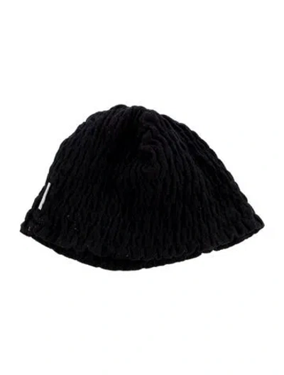 Pre-owned Moncler Solid Beanie In Black