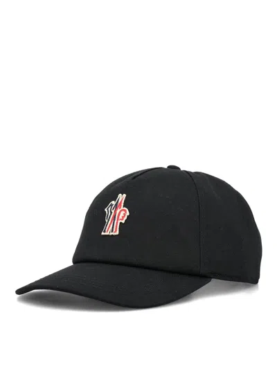 Moncler Baseball Cap In Black