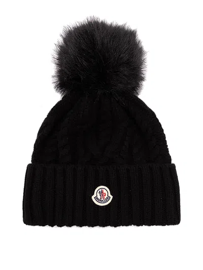 Moncler Hat In Brown