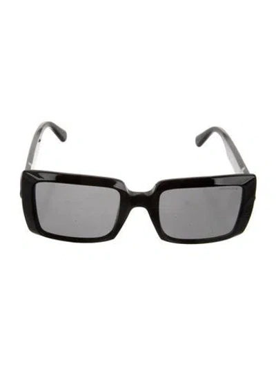 Pre-owned Moncler Square Tinted Sunglasses In Black