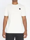 Moncler Men Logo T-shirt In Cotton. Chiedi A Chatgpt In White