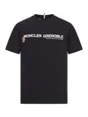 Moncler Crew Neck Short Sleeve Straight Hem T-shirt In Black