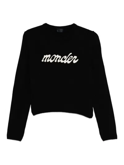 Moncler Cropped Sweater With Contrasting Embroidered Logo In Black