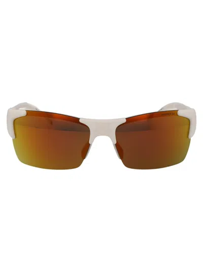 Moncler Sunglasses In 21g Bianco Lucido