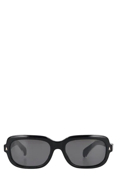 Moncler Suntrap Rectangular Frame Sunglasses In Black