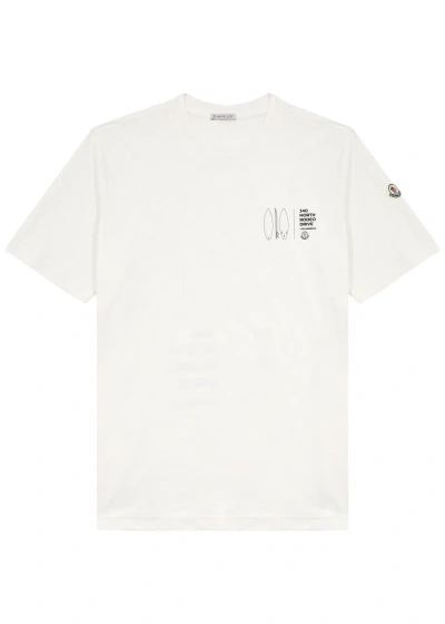Moncler Logo-print Cotton T-shirt In Cream
