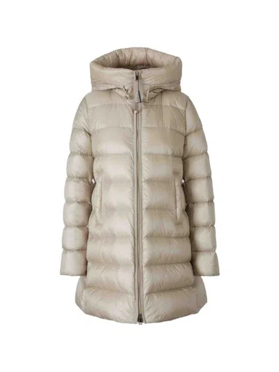 Moncler Suyenne Midi Down Jacket In Beige
