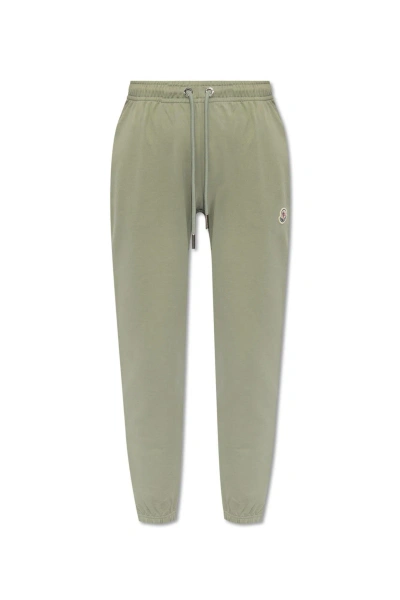 Moncler Logo Patch Drawstring Sweatpants In Grey