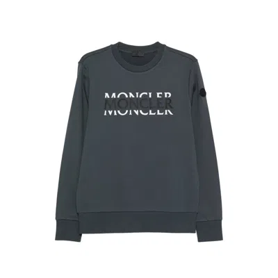 Moncler Logo-print Sweatshirt In Green