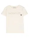 Moncler T-shirt Con Logo Ricamato In White