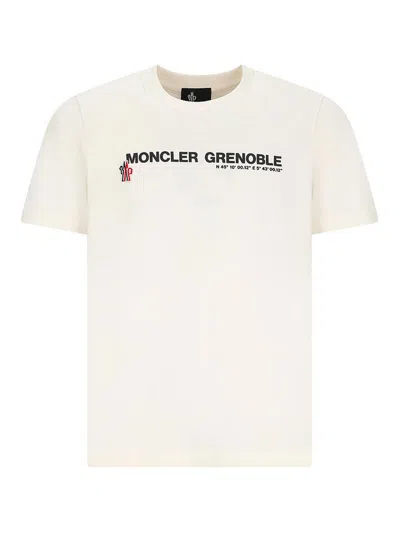 Moncler T-shirt In White