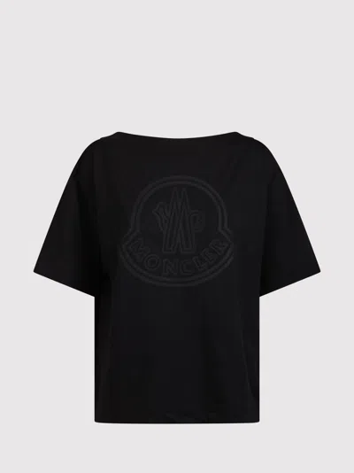 Moncler T-shirt With Embroidered Logo In Negro