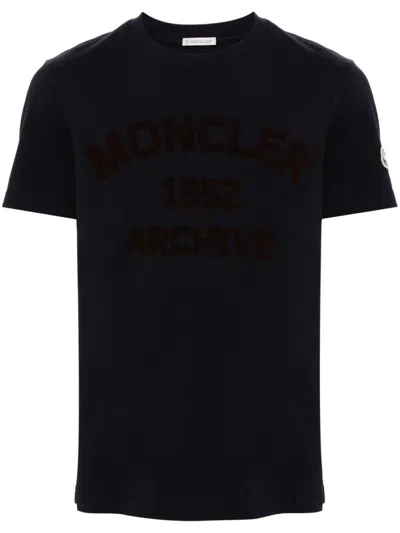 Moncler T-shirt Mit Beflocktem Logo In Blue