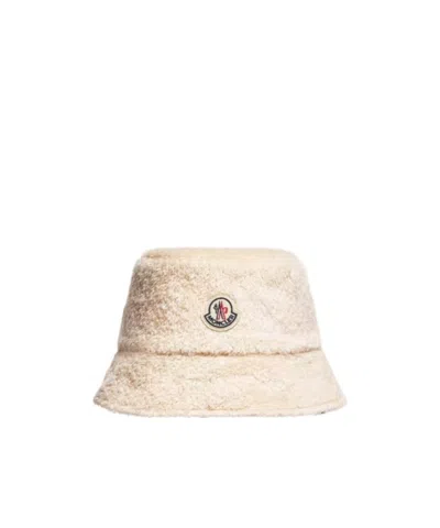 Moncler Teddy Bucket Hat In Brown