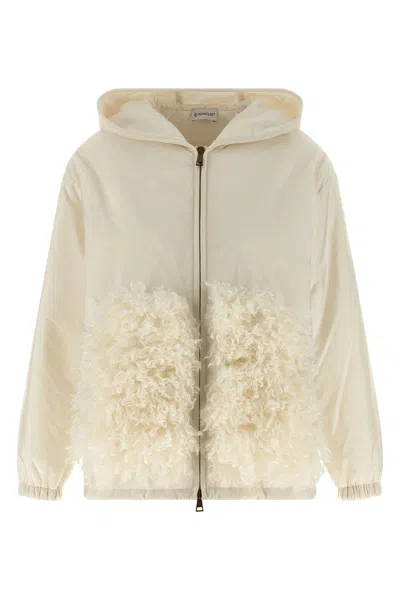 Moncler Teddy Pocket Sweatshirt White In Black