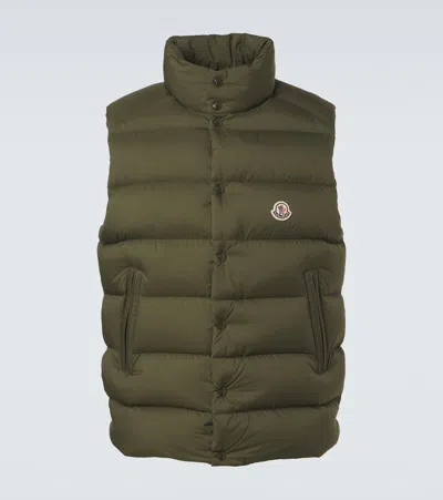 Moncler High Collar Padded Coat Side Pockets In Green