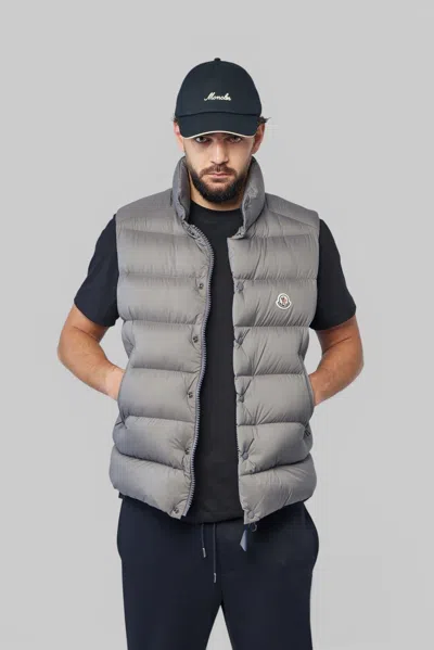 Moncler Tibb Vest In Grey