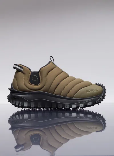 Moncler Trailgrip Apres Sneakers In Green
