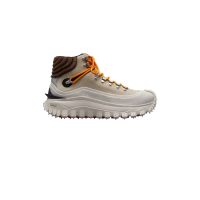 Moncler Trailgrip Gtx High-top Trainers In Beige