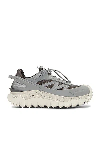 Moncler Trailgrip Reflective Low-top Sneakers In Multi