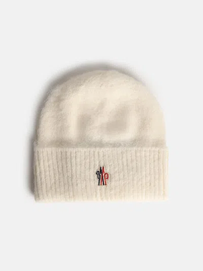 Moncler Tricot Beanie In Alpaca And Ivory Wool In Neutral