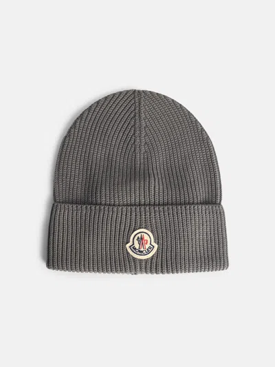 Moncler 'tricot' Grey Cotton Beanie In Gray