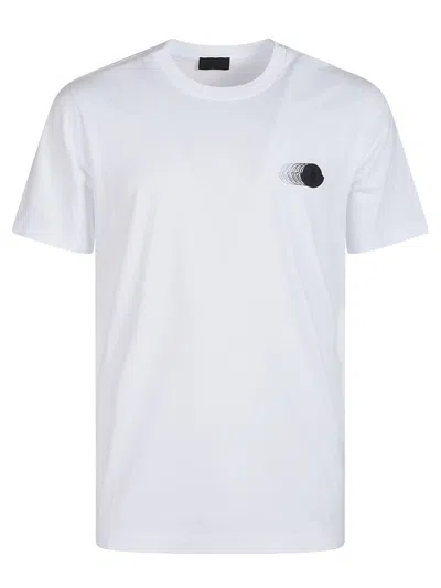 Moncler Tshirt In White
