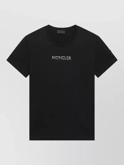 Moncler Logo-embroidered Patch-detail T-shirt In Multi