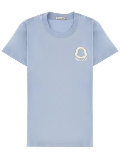 Moncler T-shirt Con Logo Ricamato In Black