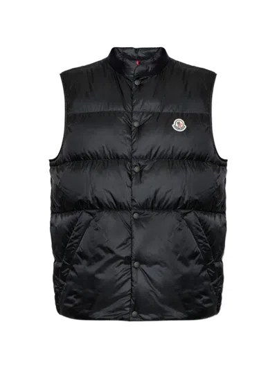 Moncler Tuquerouye Quilted Puffer Gilet In Black