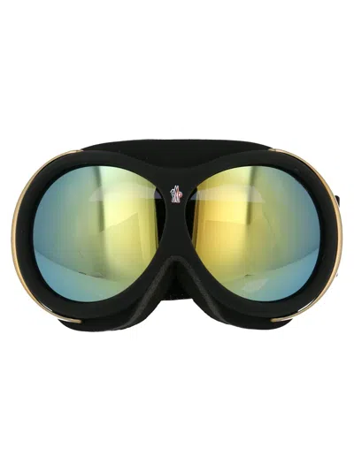 Moncler Vaporice Oversized Sunglasses In 05l