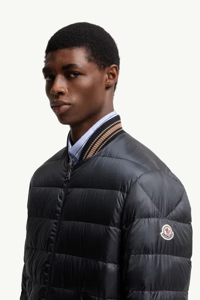 Moncler Vennes Bomber In Brown