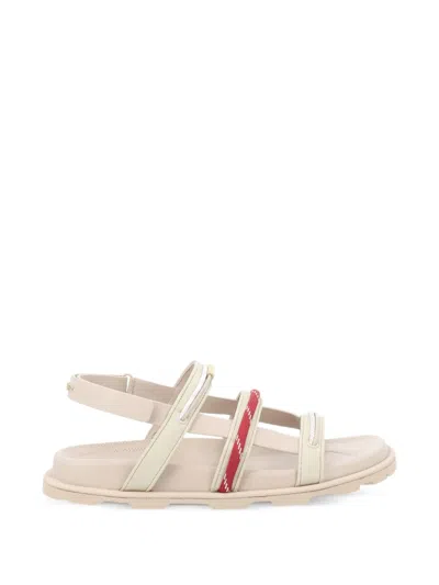 Moncler Stylish Crisscross Low Sandals For Women In Neutral